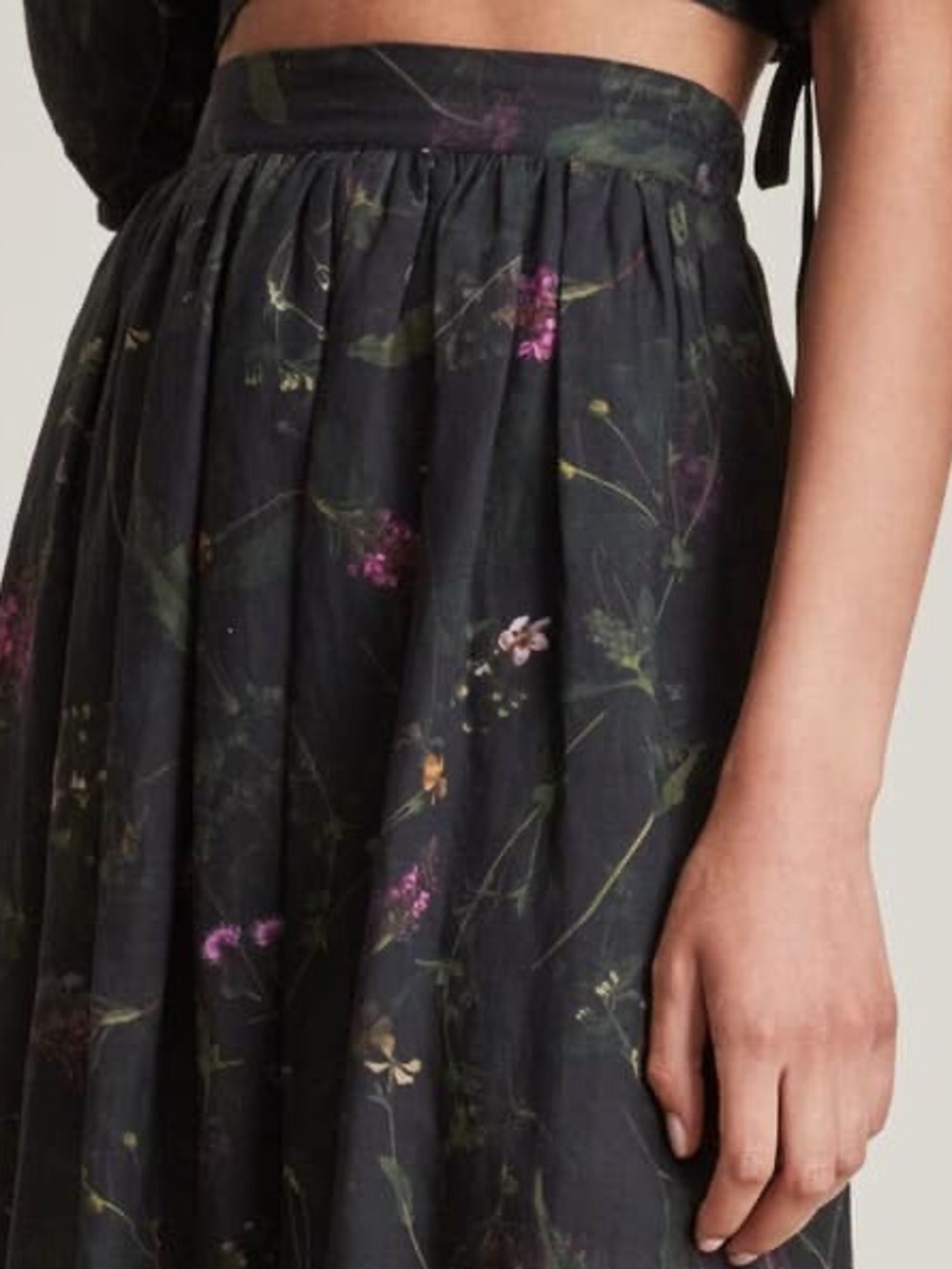 All Saints Black Floral A-Line Midi Skirt - Picture 4 of 16
